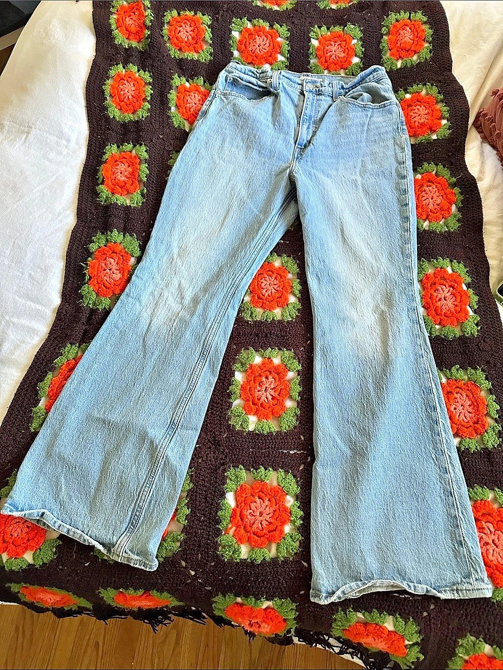 Levi's 70s High Flare Jeans in Blue Waist 31